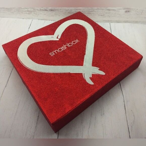 Smashbox Sparkle Red Heart Box Makeup Cosmetics Limited Edition - Picture 3 of 9